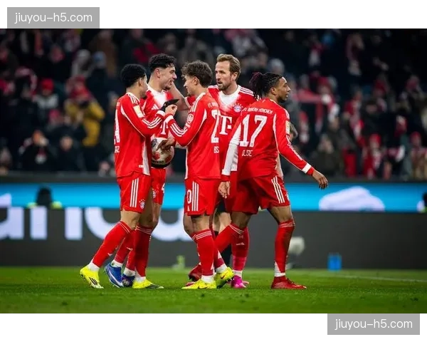 莱比锡红牛公布对阵沃尔夫斯堡大名单，三名主力球员伤愈回归